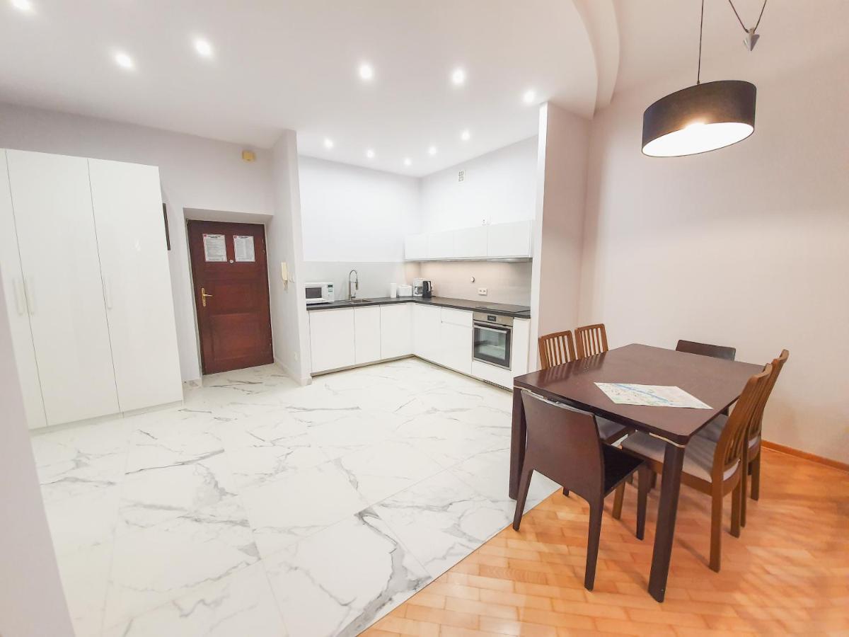 Apartment Old Town Варшава Экстерьер фото